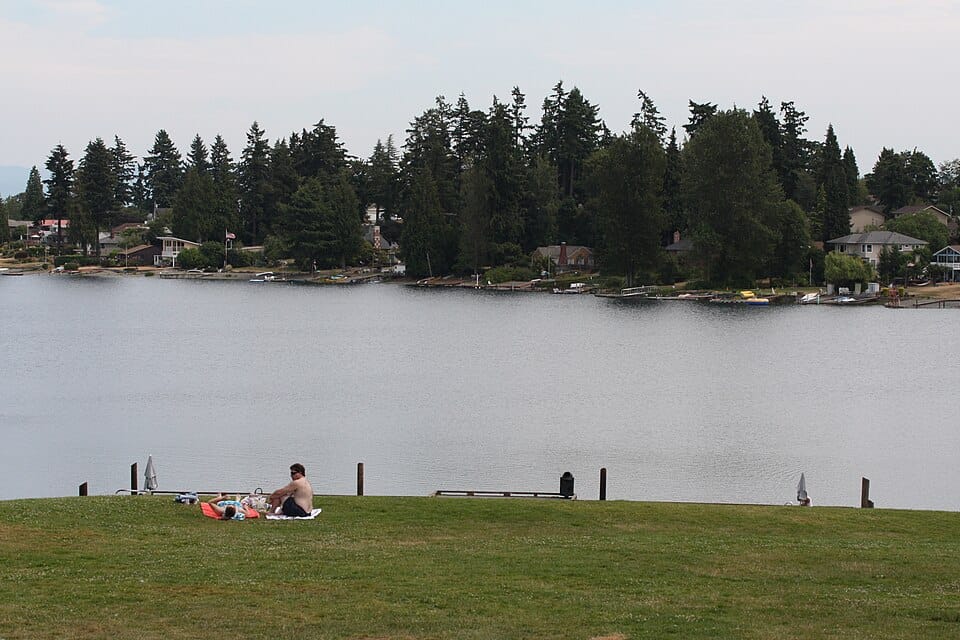 Angle Lake - Photo 1