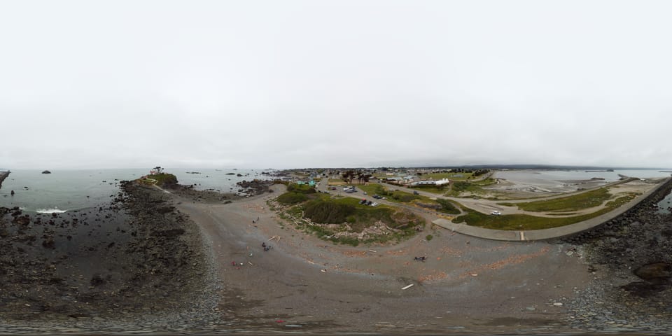 Battery Point Beach - Photo 1
