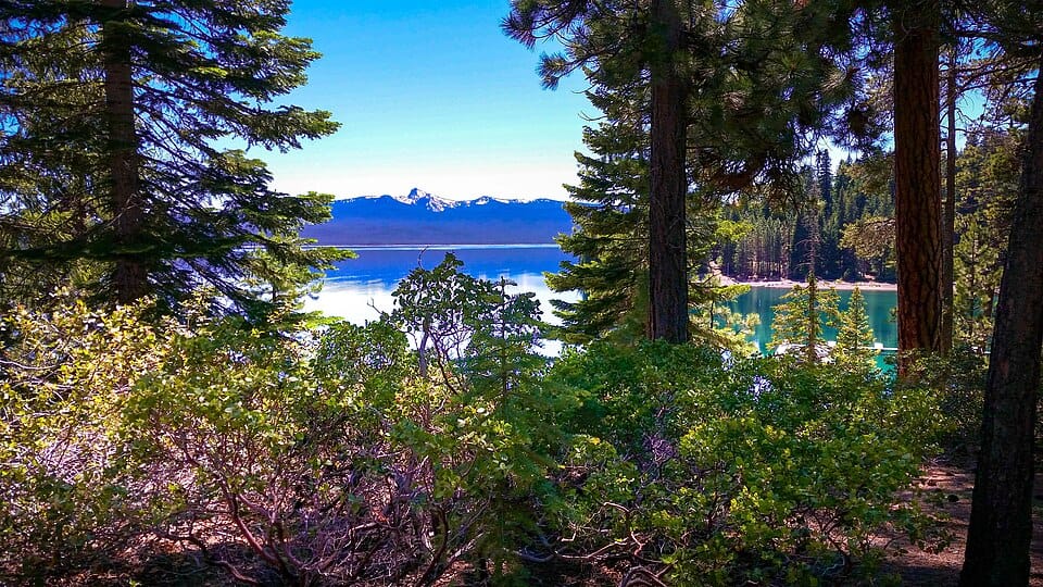 Crescent Lake - Photo 1