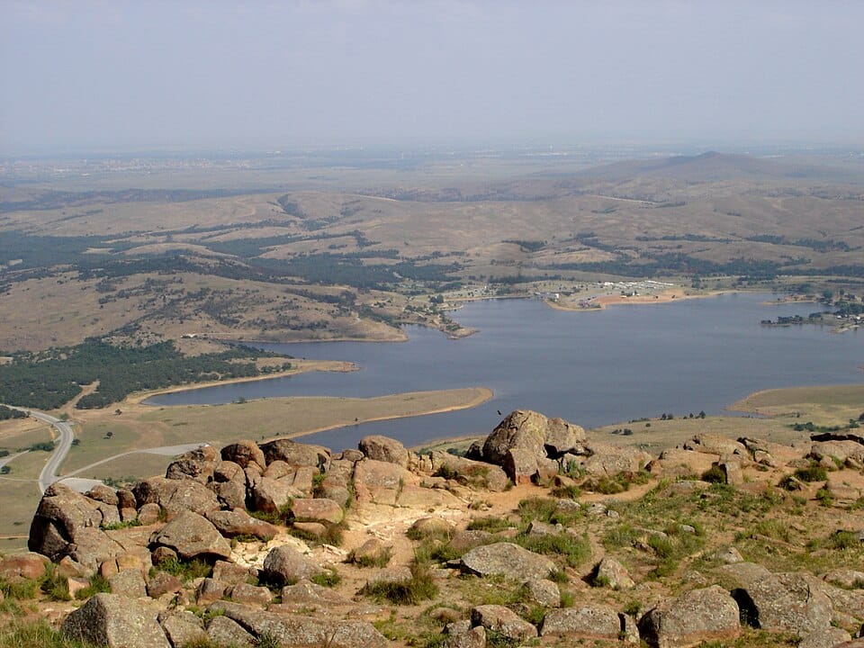 Lake Lawtonka - Photo 1
