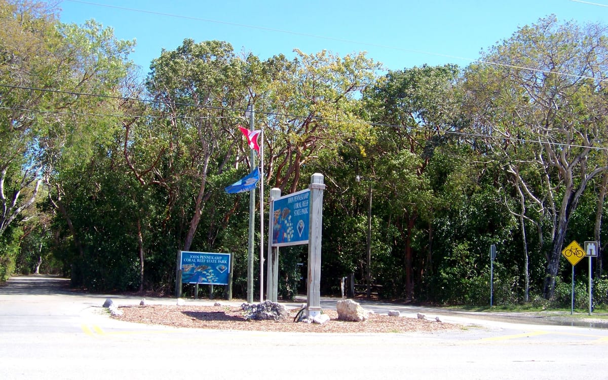 Coral Reef Park - Photo 1