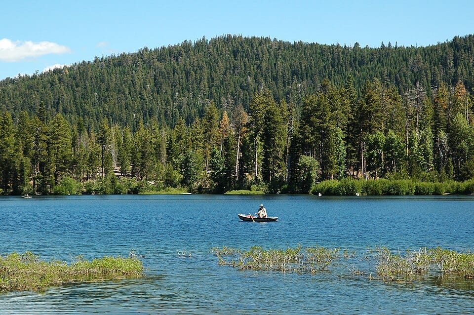 Manzanita Lake - Photo 1