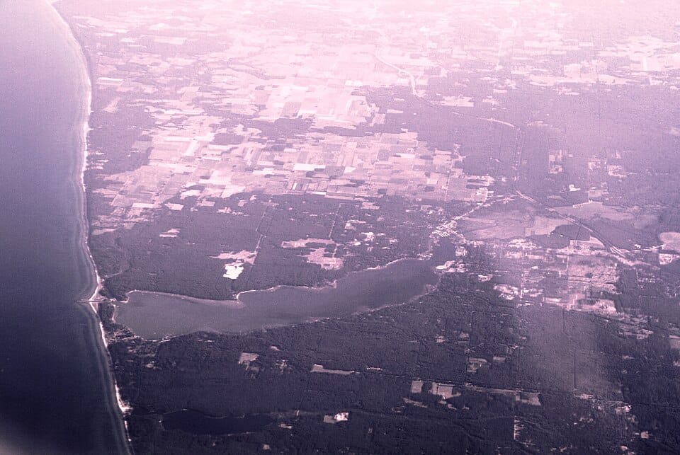 White Lake - Photo 1
