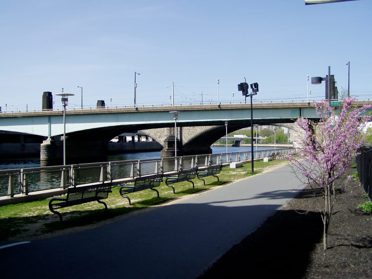 Schuylkill River Park - Photo 1
