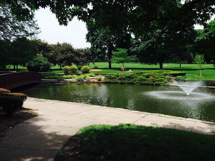 Loose Park Pond - Photo 1