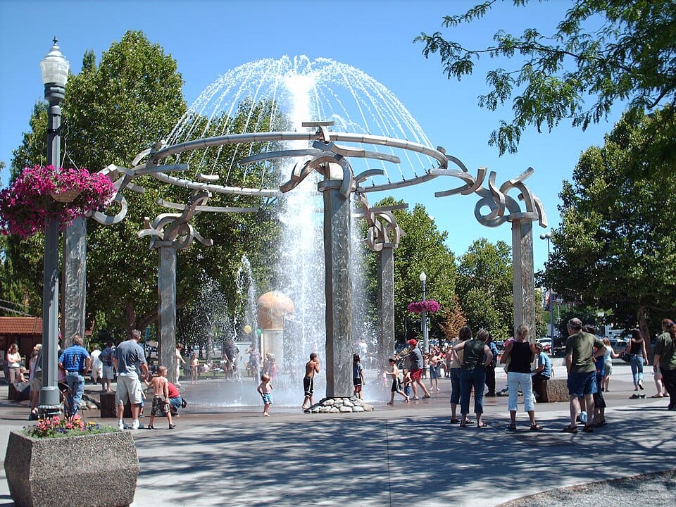 Riverfront Park - Photo 1