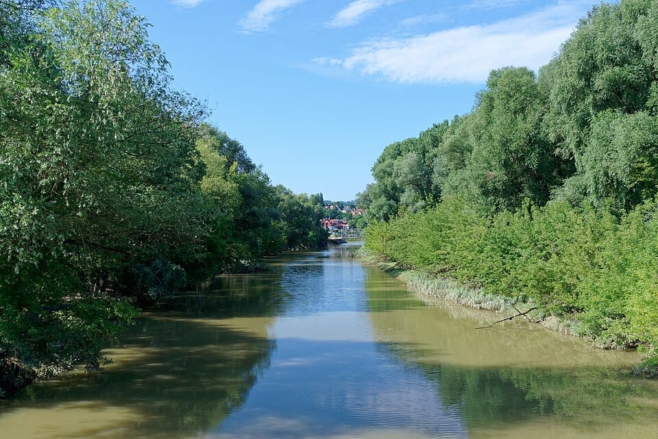 Oxbow Lake - Photo 1