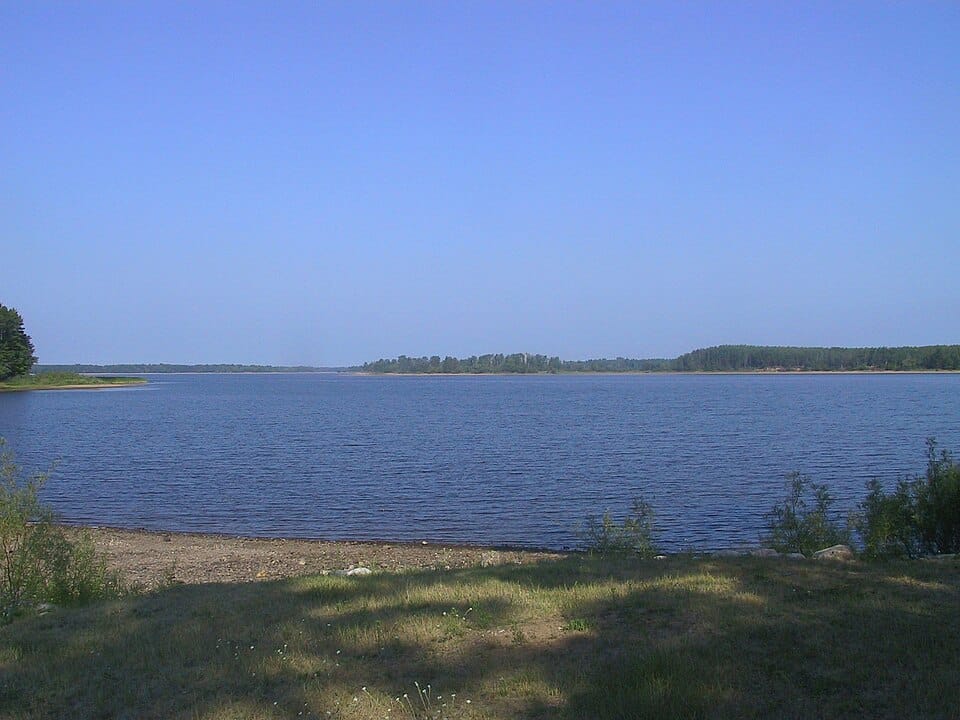 Flowage Lake - Photo 1