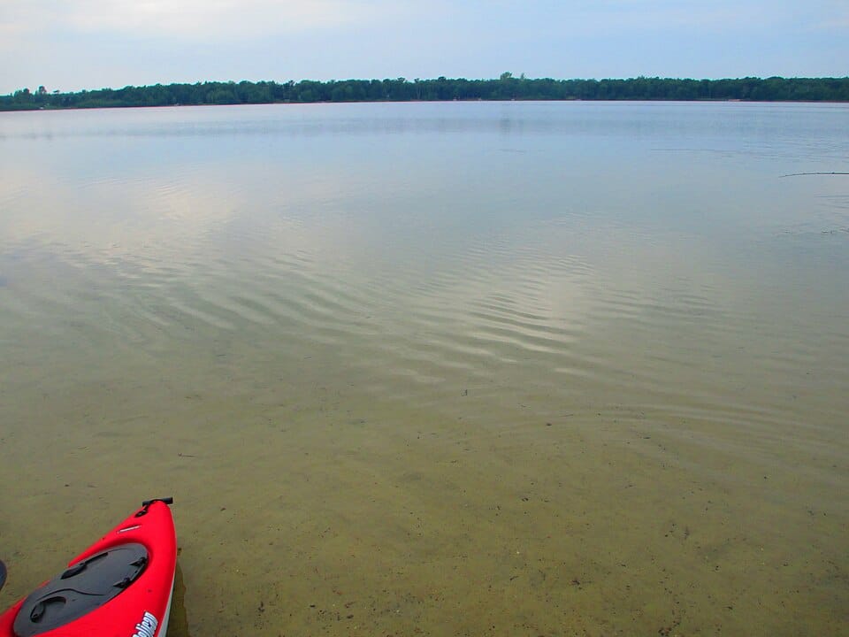 Mabel Lake - Photo 1