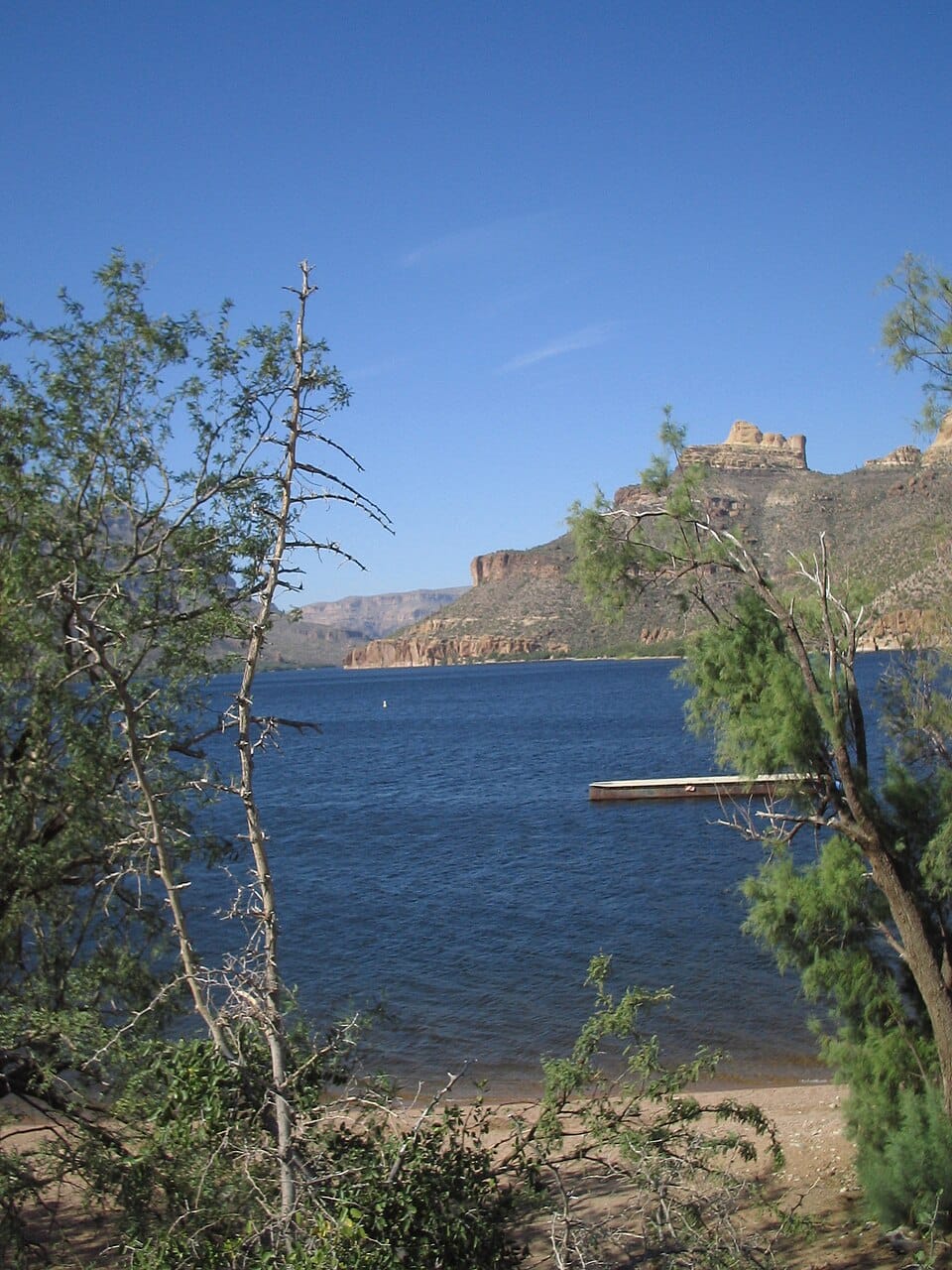 Lake Apache - Photo 1