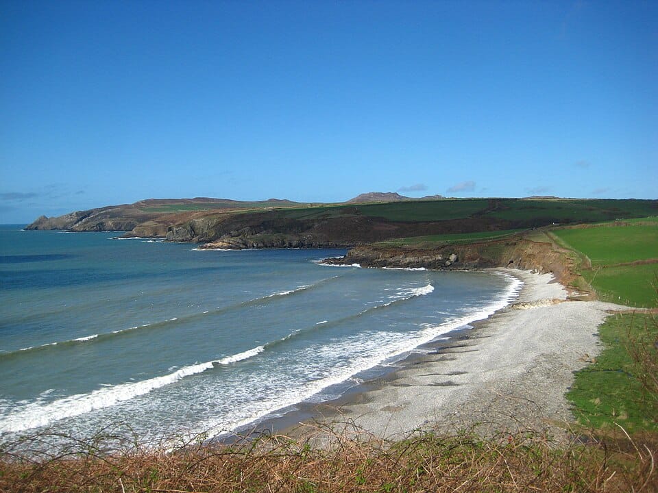 Abermawr - Photo 1