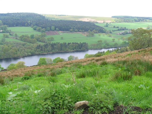 Dale Dike Reservoir - Photo 1