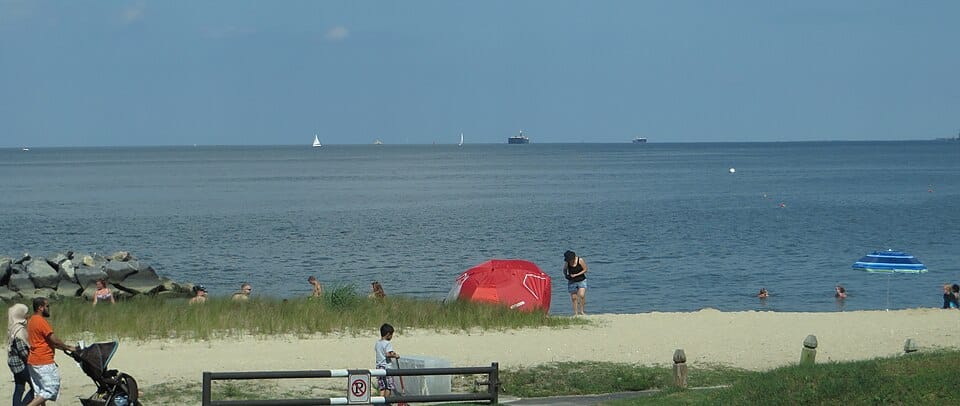 Yorktown Fishing Pier - Photo 1