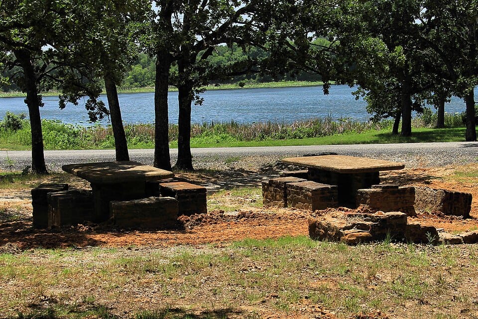 Waterloo Lake - Photo 1