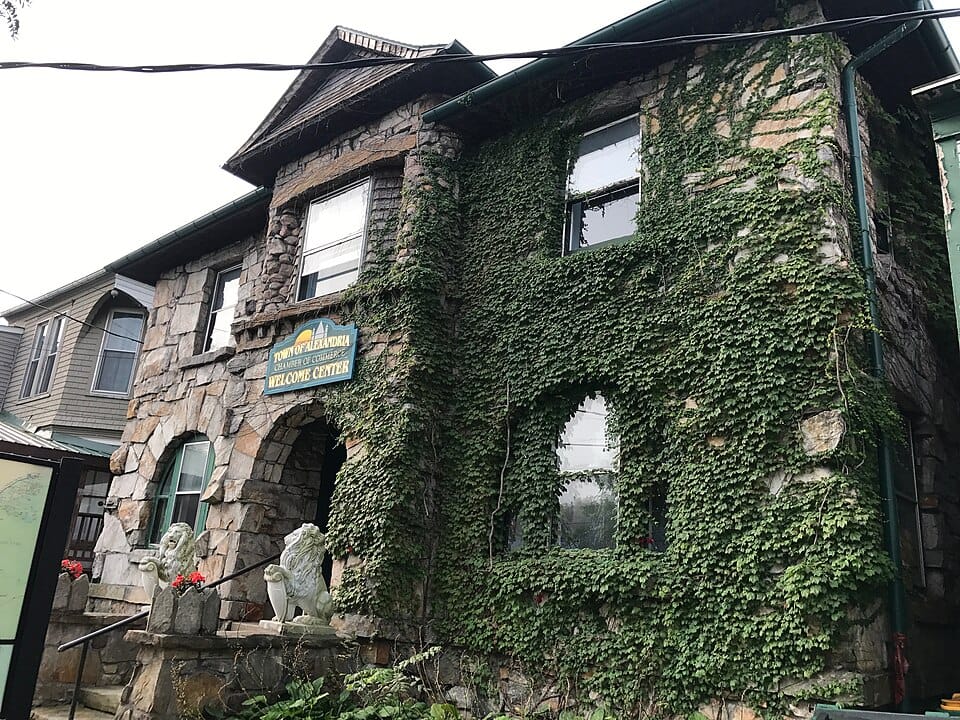 Thousand Islands OPRHP Regional Office - Photo 1