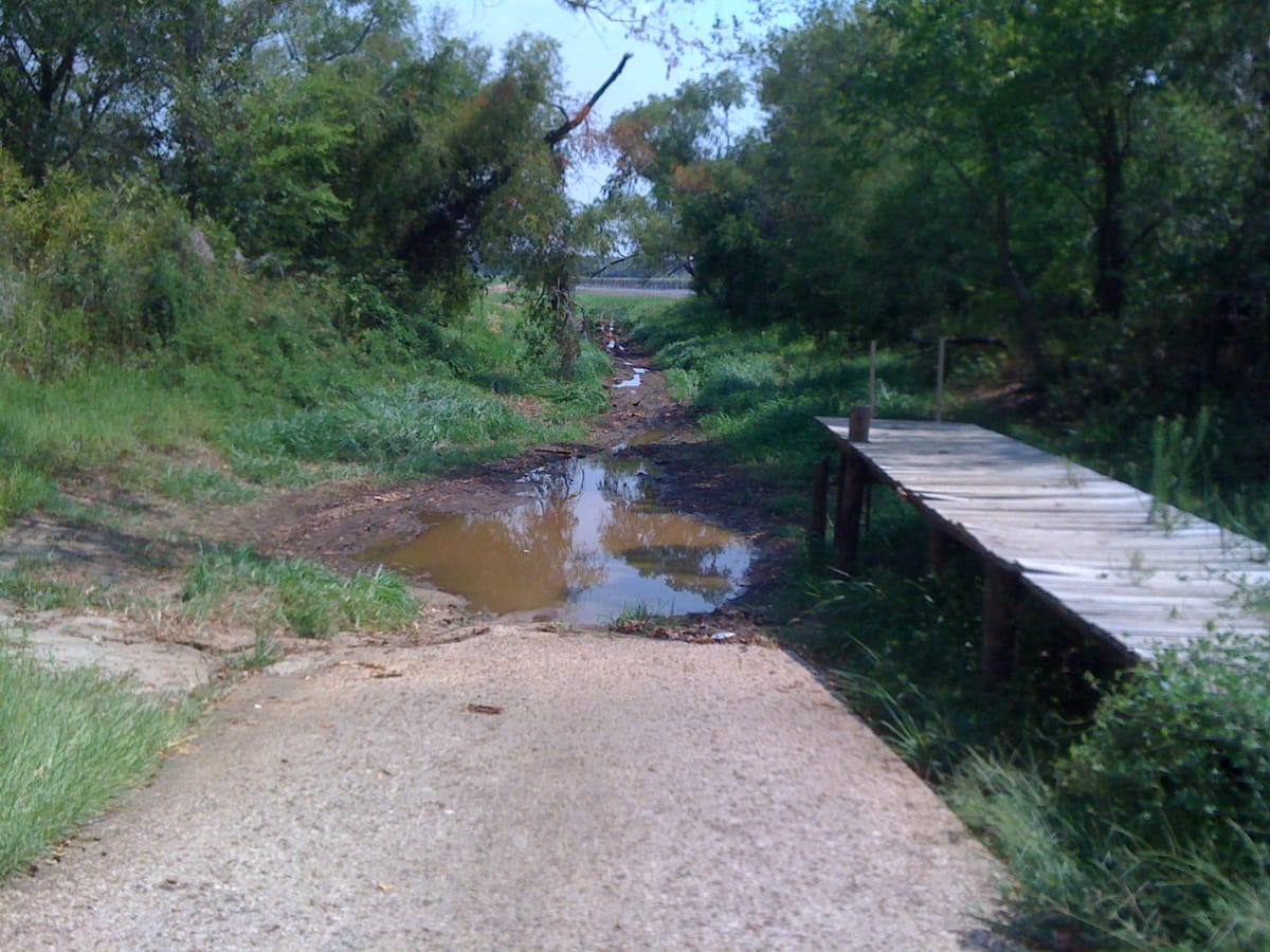 Palestine Lake - Photo 1