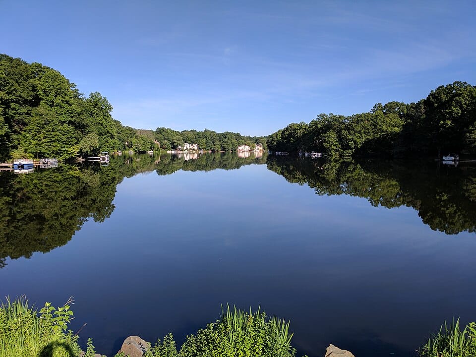 Lake Newport - Photo 1