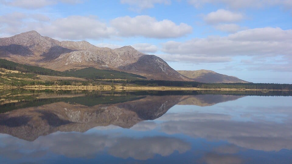 Lough Inagh - Photo 1