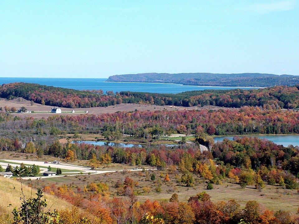 Glen Lake - Photo 1