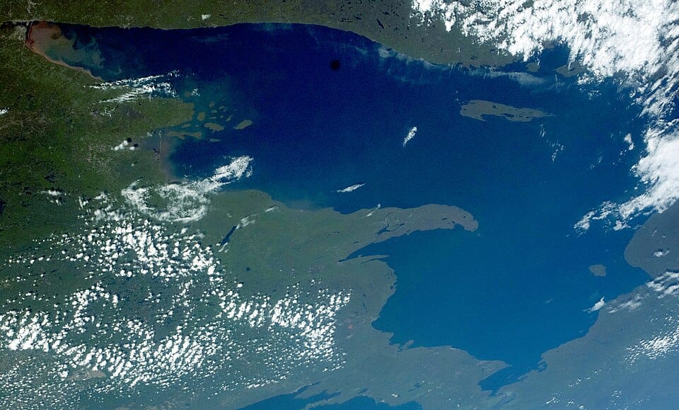 Lake Superior - Photo 1