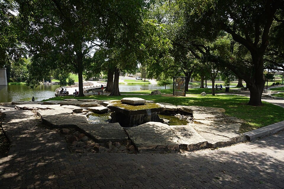 Concho River - Photo 1