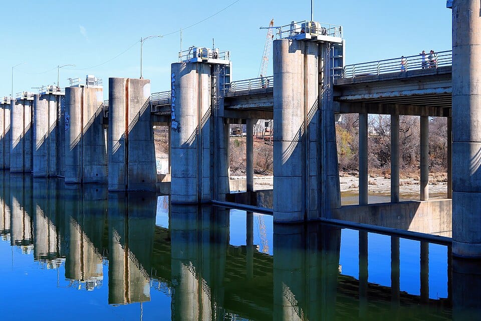 Town Lake - Photo 1
