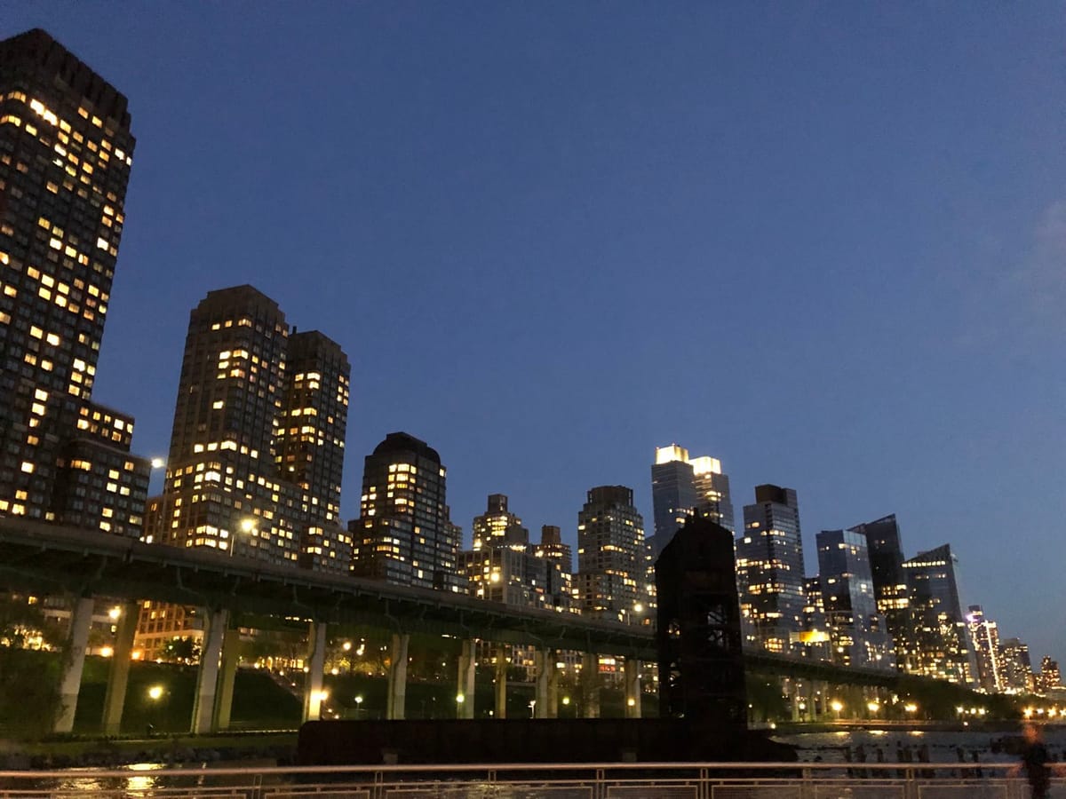 Riverside Park - Photo 1