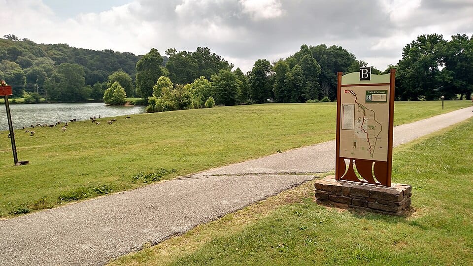 Lake Windsor - Photo 1