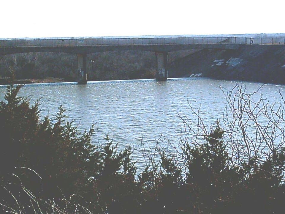 Lake Pat Cleburne - Photo 1