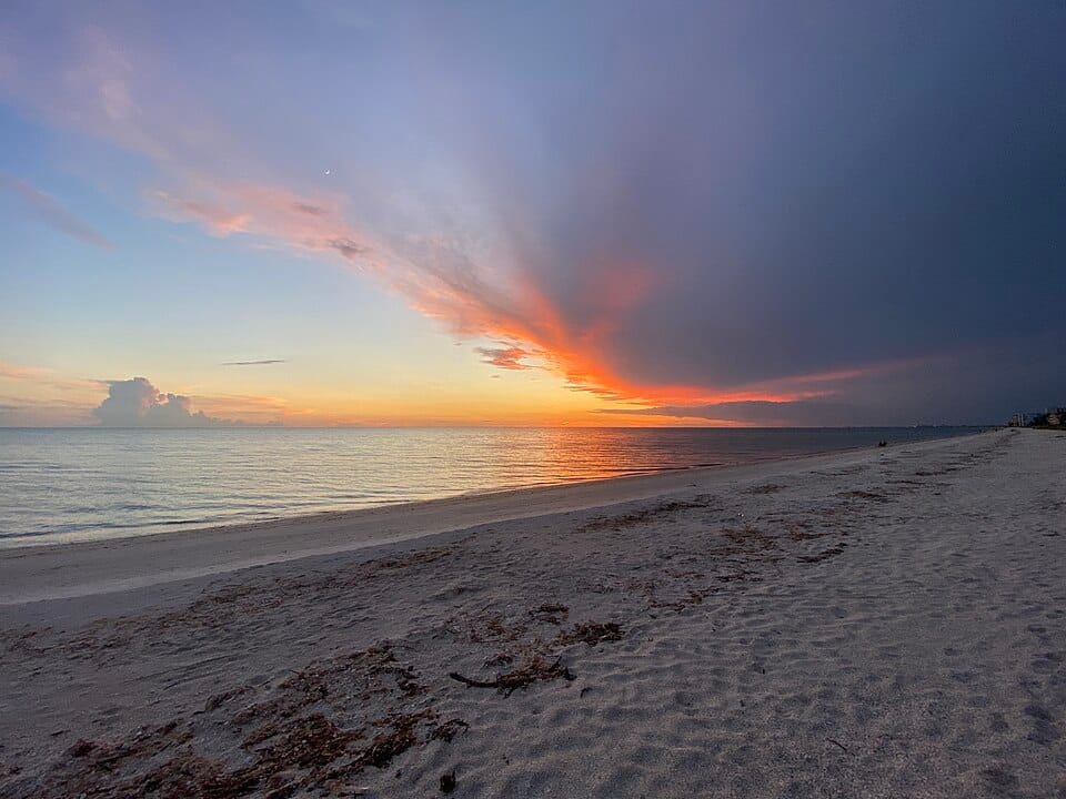 Bonita Beach - Photo 1