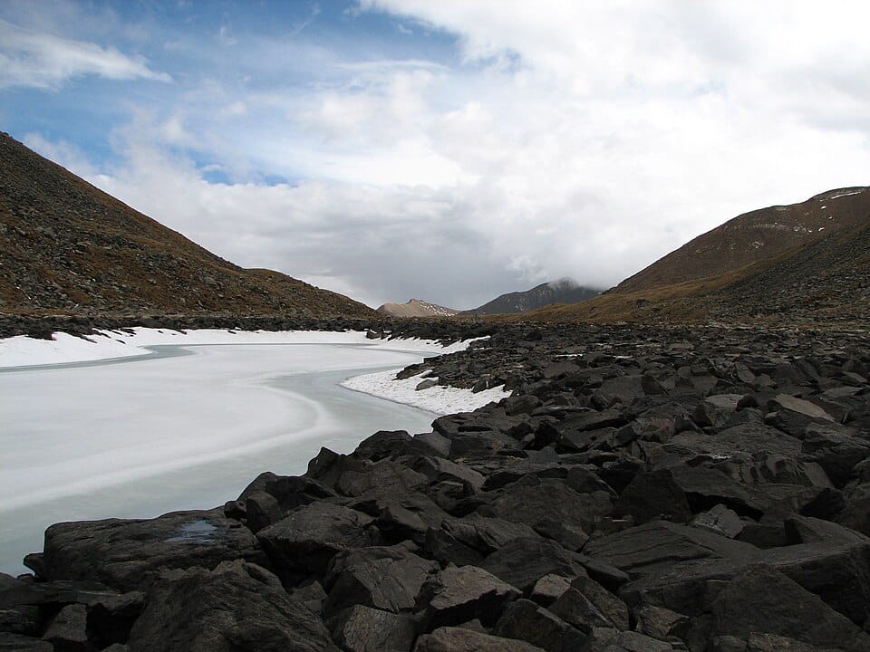 Lake Tibet - Photo 1