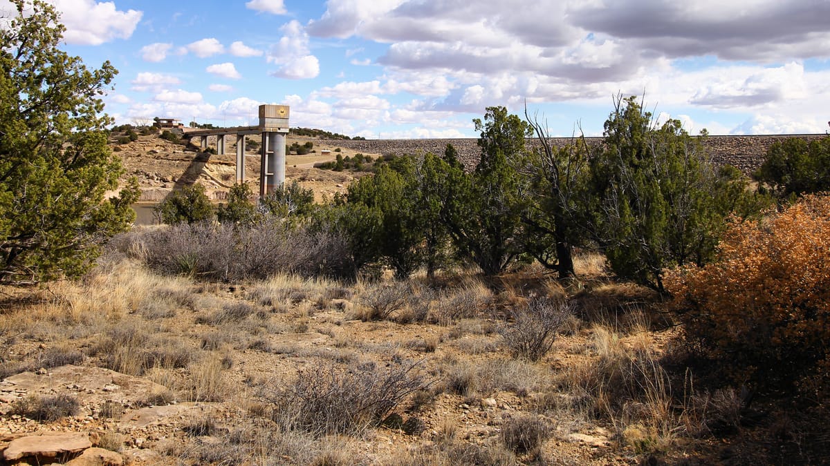 Santa Rosa Lake - Photo 1