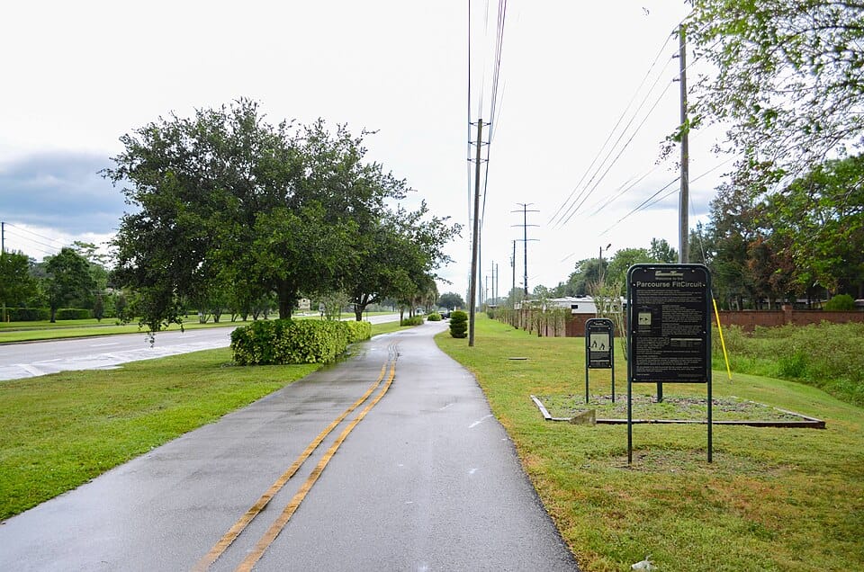 Lake Mary - Photo 1