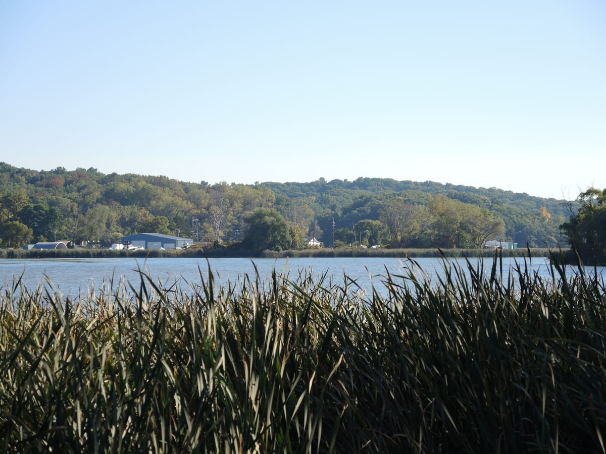 Irondequoit Bay - Photo 1
