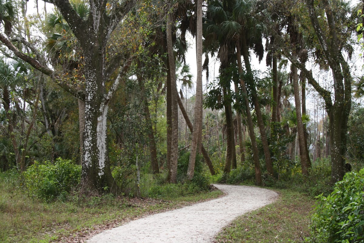 Riverbend Park - Photo 1