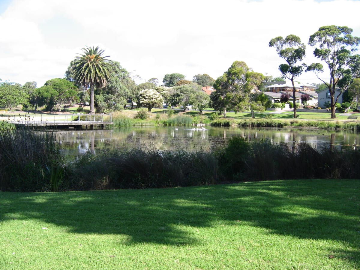 Lake Frankston - Photo 1