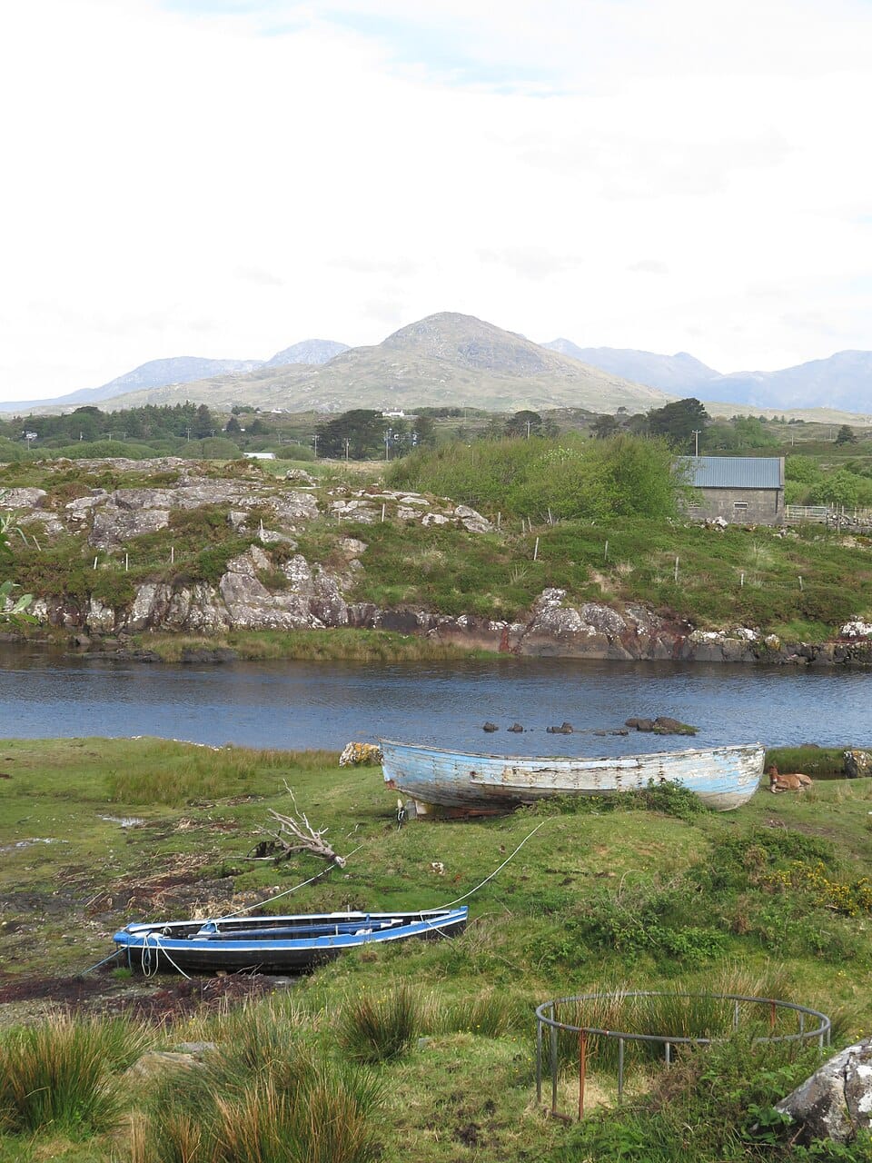Loch Seanadh Mhac Dónaill - Photo 1