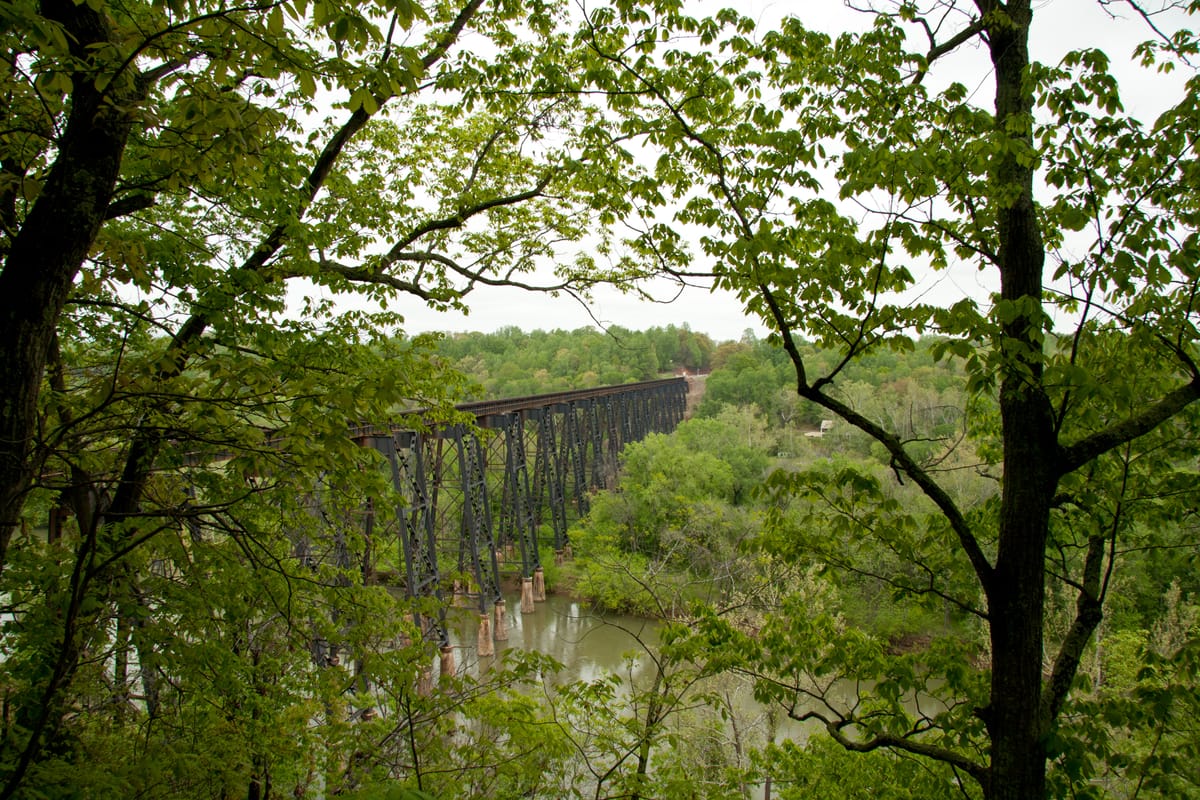 Riverside Park - Photo 1