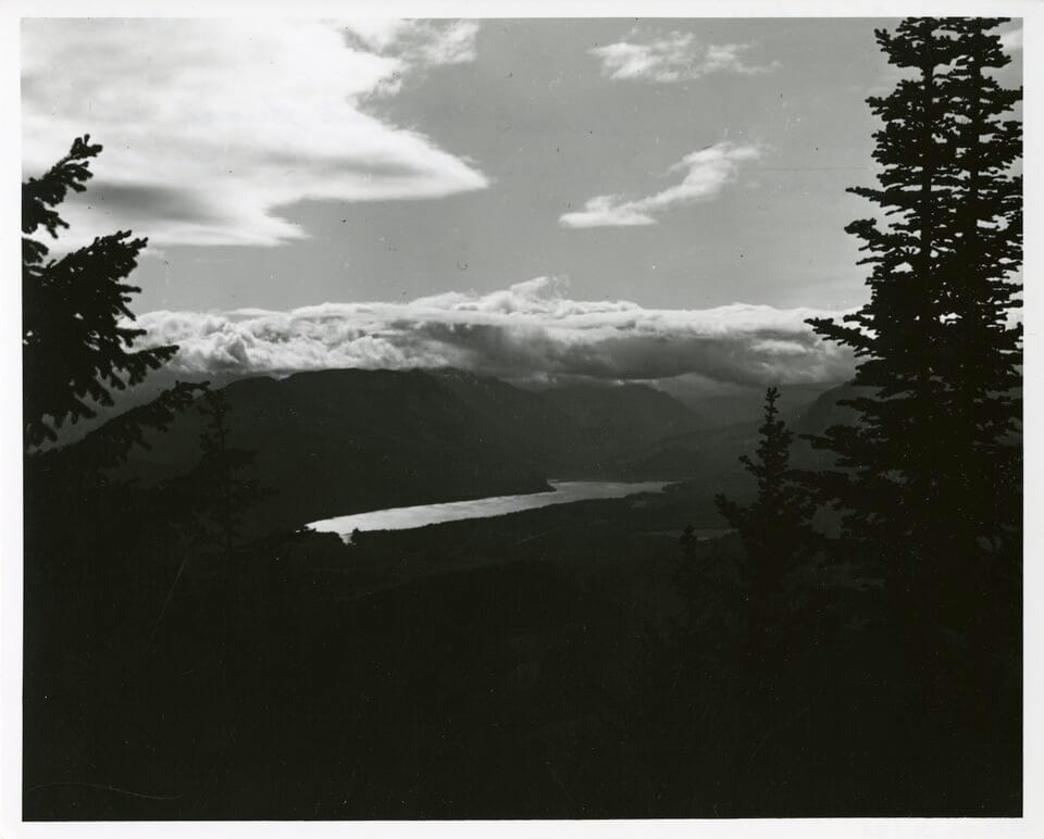 Oblong Lake - Photo 1