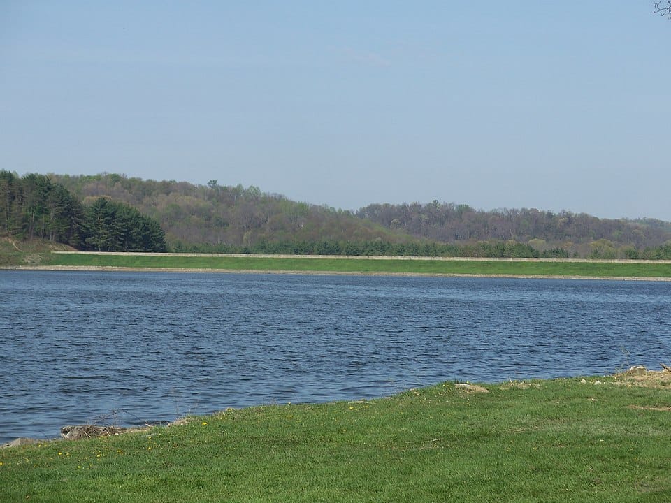 Tappan Lake - Photo 1
