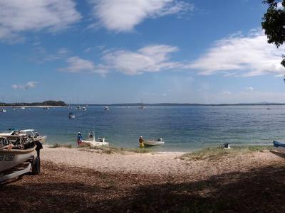 Shoal Bay Park
