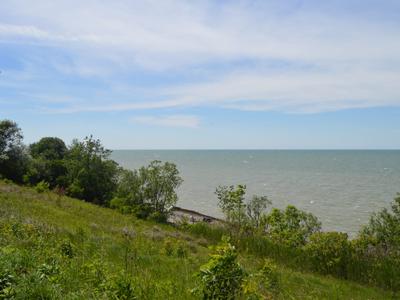 Lakefront Lodge