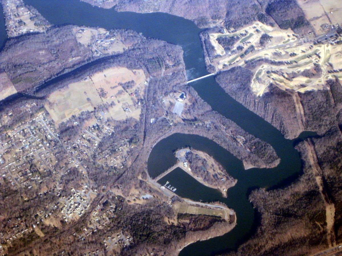 Fort Patrick Henry Lake