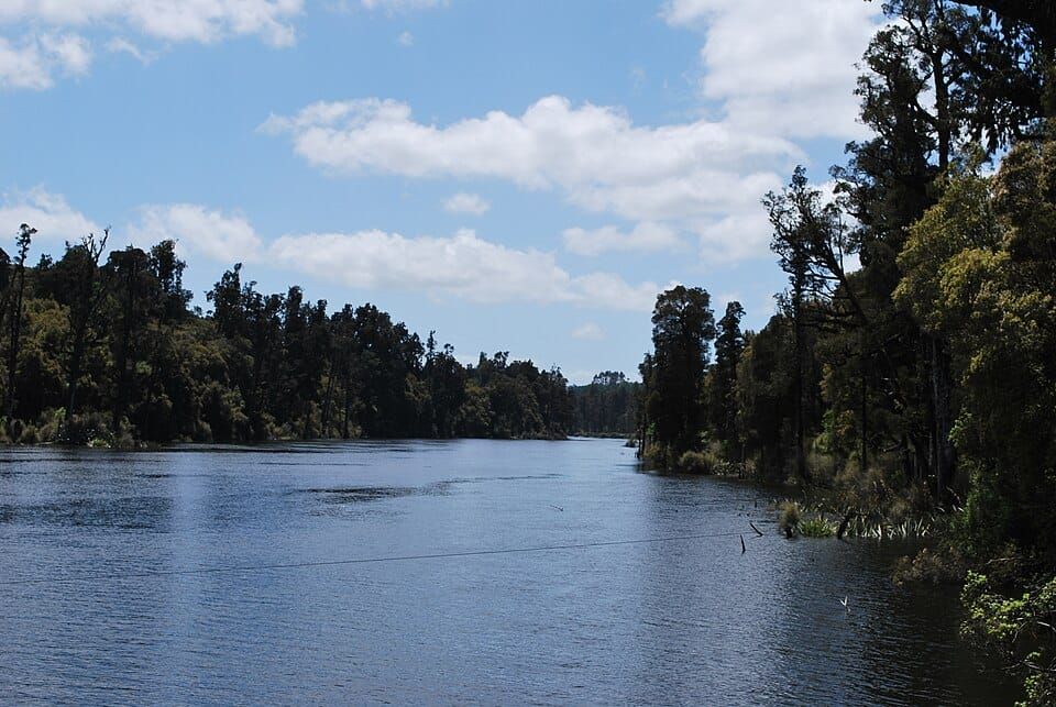 Arnold Lake