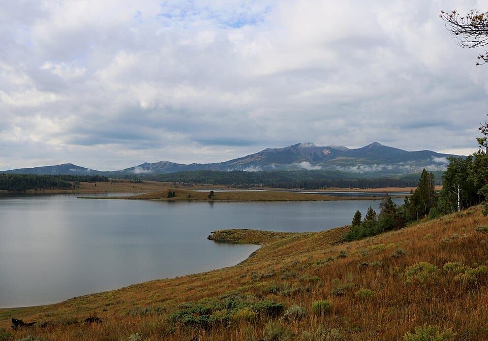 Steamboat Lake State Park