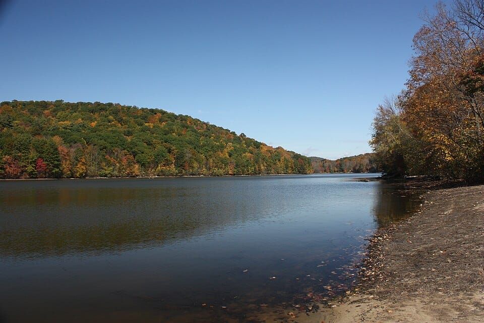 Seven Hills Lake