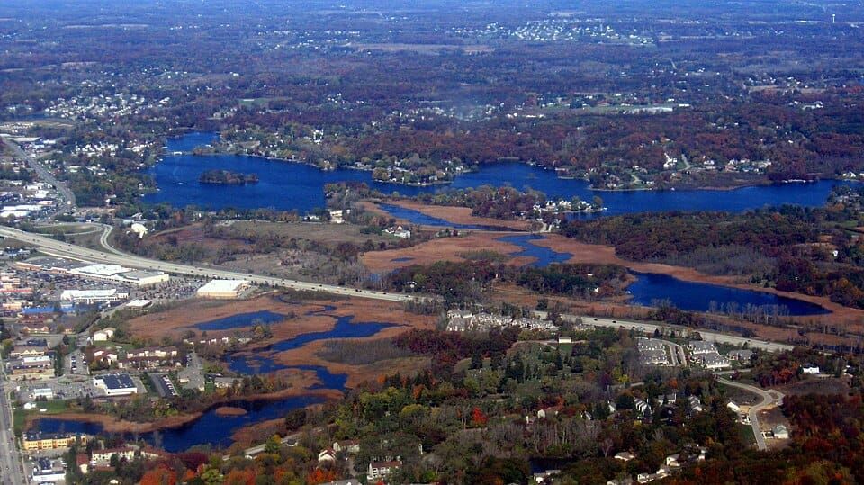 Lyons Lake
