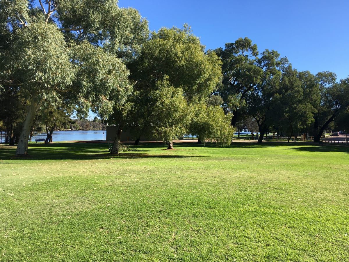 Riverside Gardens Park