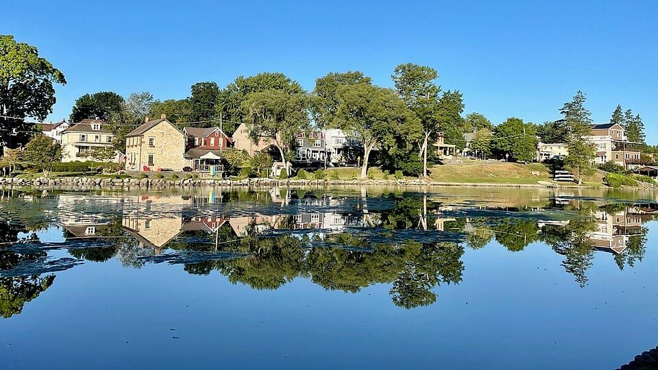 Boiling Springs Pool