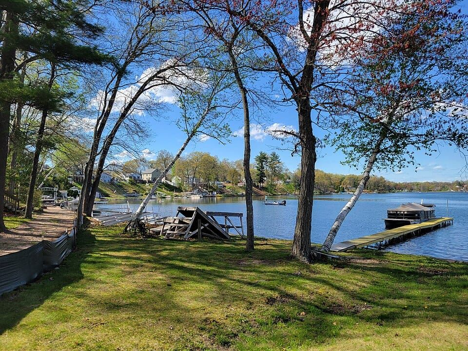 Middle Pond